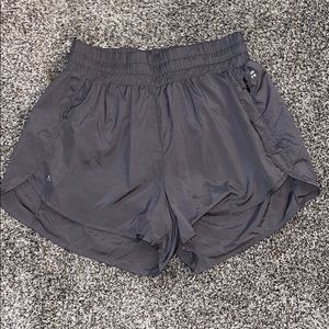 New ACTA Running Shorts w/ Liner & Zipper Pockets